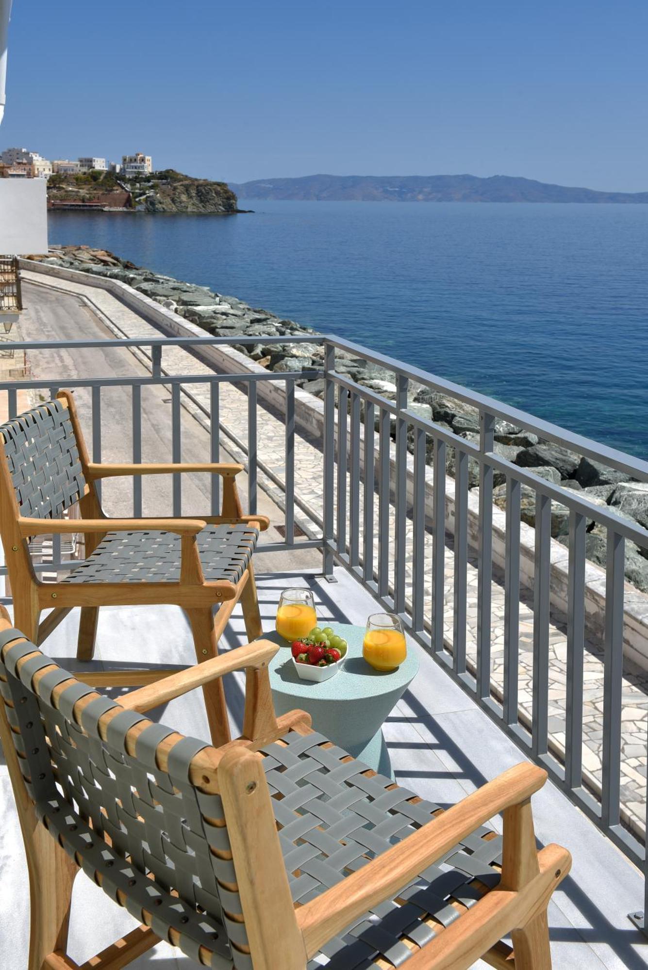 Anaya Suites Ermoupoli Exterior photo