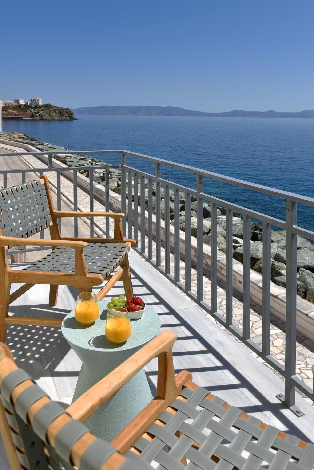 Anaya Suites Ermoupoli Exterior photo